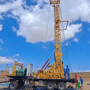 HXY-2000 Heavy-Duty Trailer-Mounted Drilling Rig
